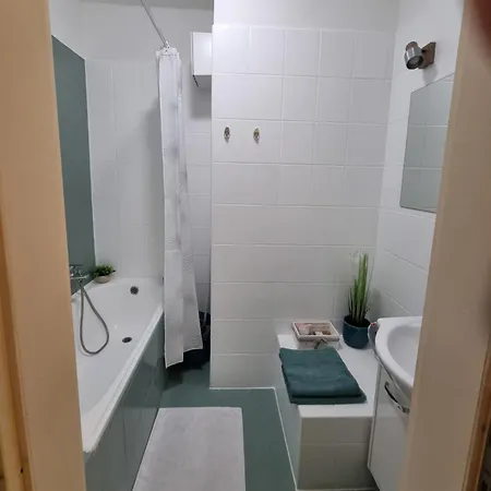 Daire Francesca Apartmanlakása *