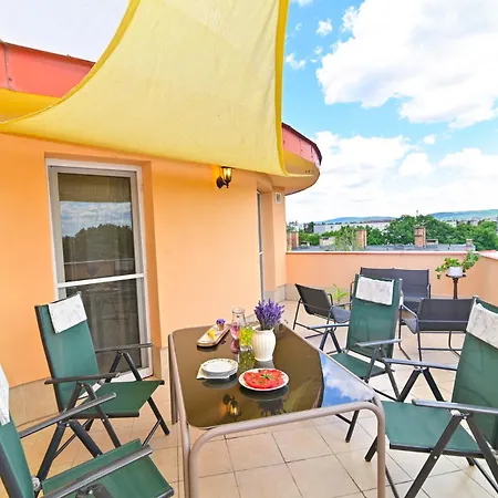 Daire Francesca Apartmanlakása