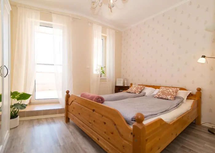 Francesca Apartmanlakasa Apartament *